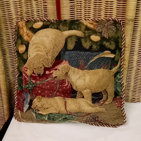Vintage Christmas Tapestry Throw Pillow Lab Dog Animal Decor Sign Mia Lane 14" - Picture 1 of 9